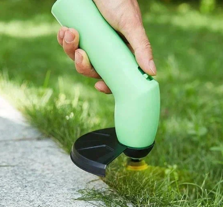 Paw & Meadow™ Premium Grass Trimmer
